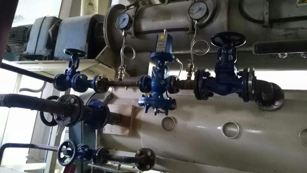 壓力表與管道連接之間為什么要彎一個圈5.jpg